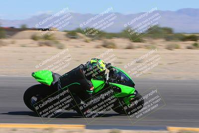 media/Oct-01-2023-SoCal Trackdays (Sun) [[4c570cc352]]/Turn 7 Inside (11am)/